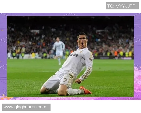 打工足球明星盘点:那些在绿茵场外也拼搏的传奇球员 打工足球明星盘点:那些在绿茵场外也拼搏的传奇球员